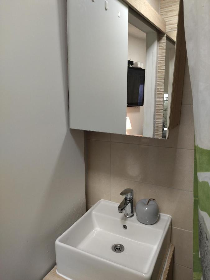 Tiny Studio In City Center Stone House Split Dış mekan fotoğraf