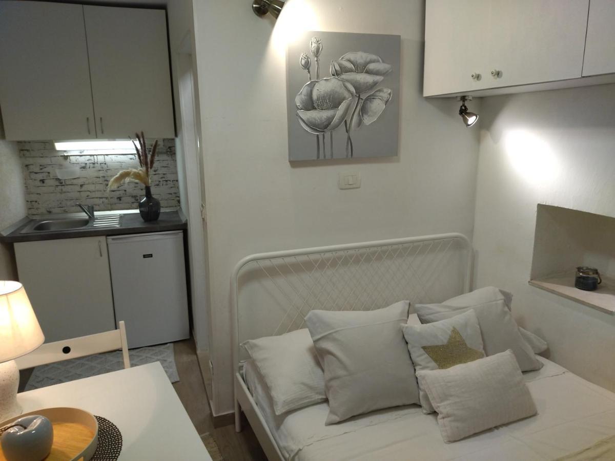 Tiny Studio In City Center Stone House Split Dış mekan fotoğraf