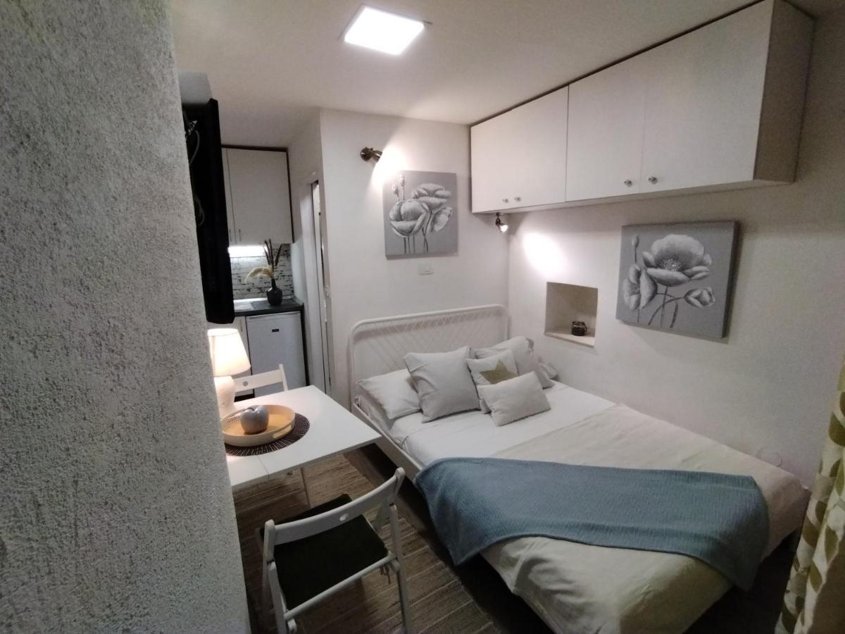 Tiny Studio In City Center Stone House Split Dış mekan fotoğraf