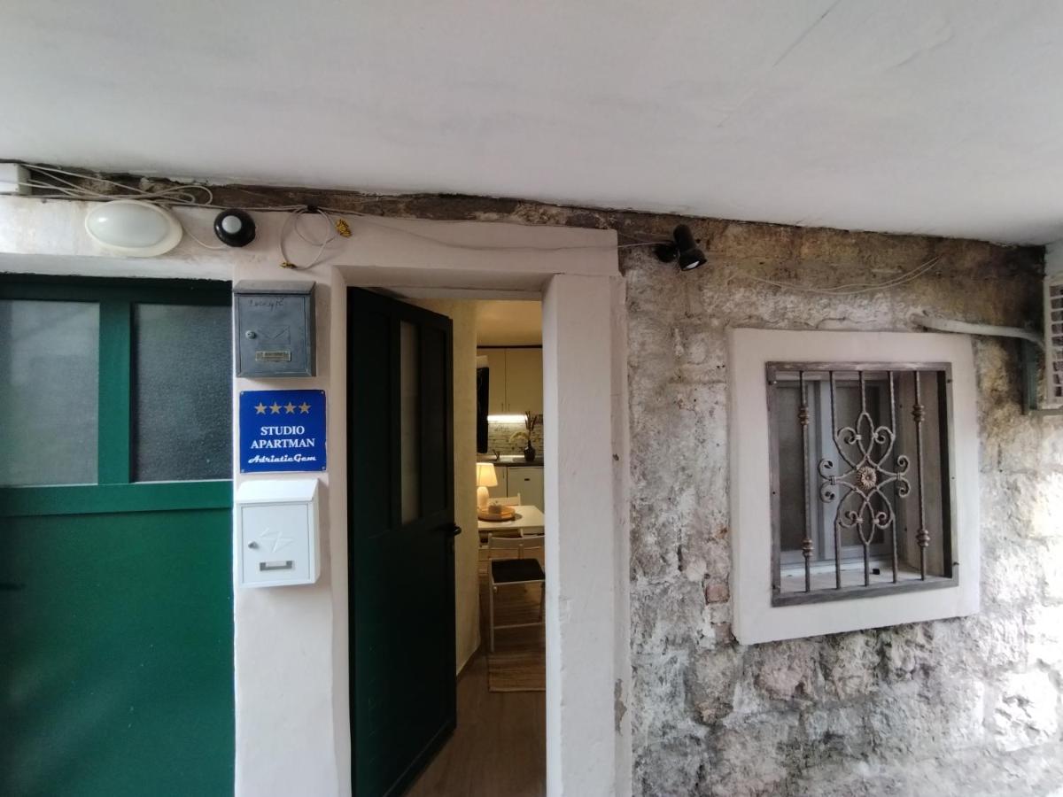 Tiny Studio In City Center Stone House Split Dış mekan fotoğraf