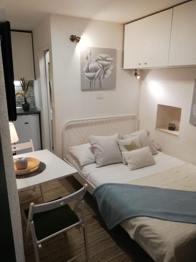 Tiny Studio In City Center Stone House Split Dış mekan fotoğraf
