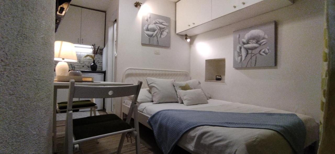 Tiny Studio In City Center Stone House Split Dış mekan fotoğraf