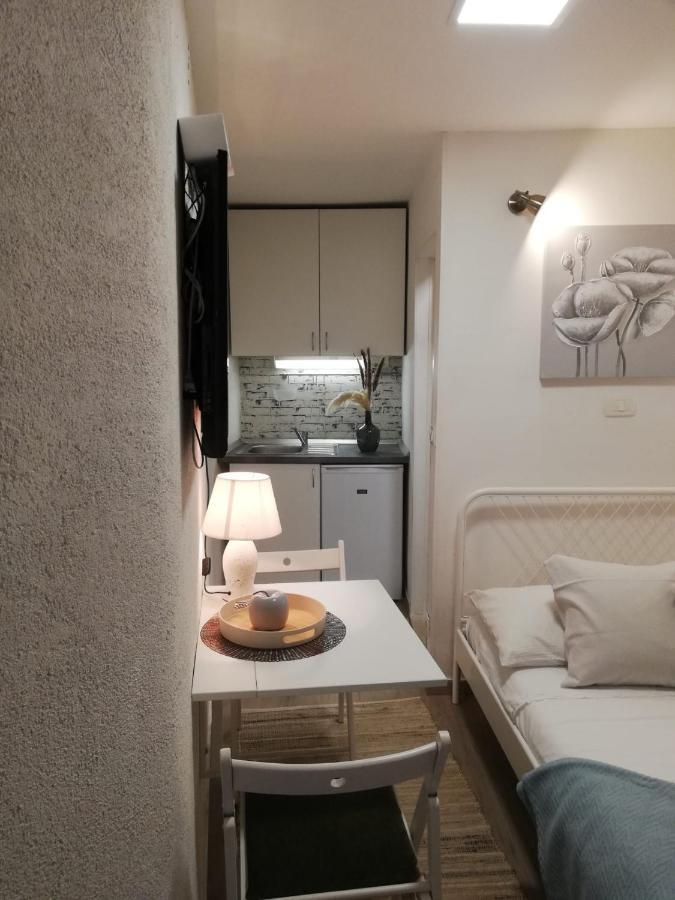 Tiny Studio In City Center Stone House Split Dış mekan fotoğraf
